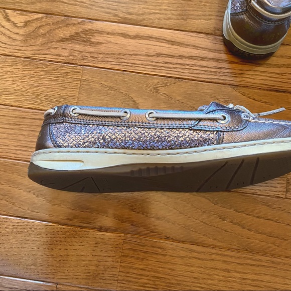 Sperry Top Sider Silver Deck Shoes size:8 - Picture 8 of 10